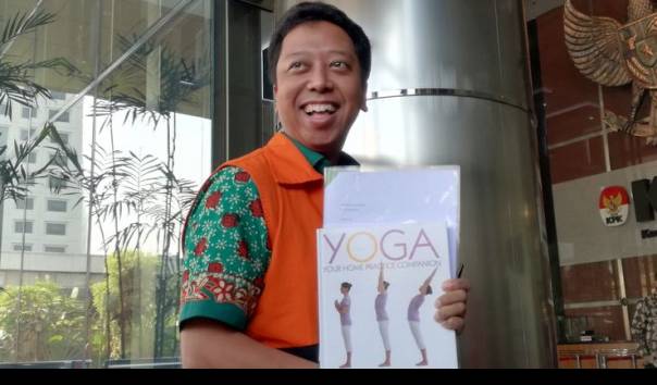 Ditanya soal Nyaleg, Romahurmuziy Berkelakar: Memang Pemilu Jadi 2024?