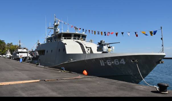 detik-detik-proklamasi-kemerdekaan-ri-di-lantmal-vi-empat-kapal-perang-meraung-bersama