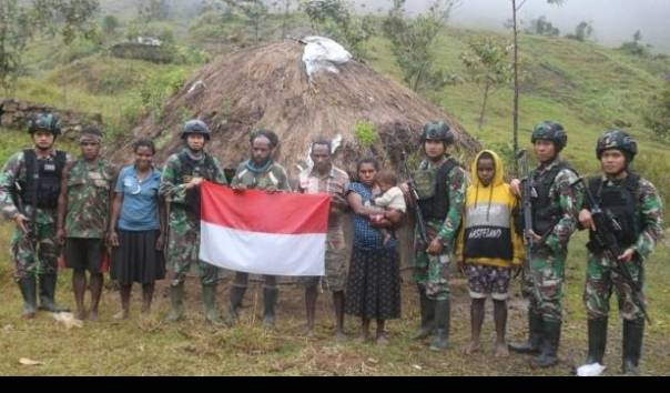 Anggota KKB Papua menyerahkan diri dan kembali ke pangkuan NKRI.