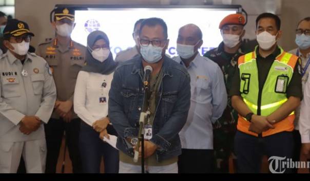 dirut-jefferson-jauwena-sriwijaya-air-jamin-penuhi-hak-hak-keluarga-penumpang-sj-182