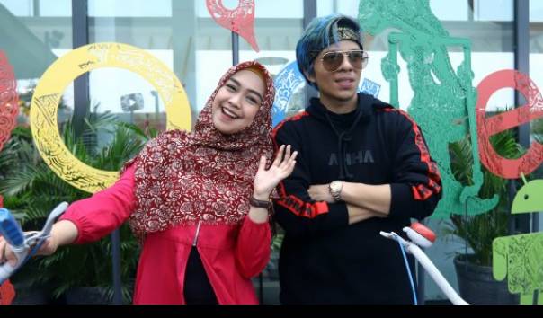 Atta saat masih digosipkan dekat dengan Ria Ricis