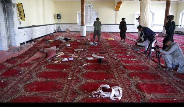 Ledakan bom di masjid di Afghanistan terjadi saat Salat Jumat, Jumat (14/5/2021).