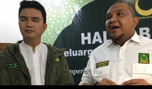Aldi Taher dan Sekretaris Jenderal Partai Bulan Bintang, Afriansyah Noer dalam acara halal bihalal di kantor pusat DPP di kawasan Pasar Minggu, Jakarta Selatan pada Sabtu (5/6/2021)