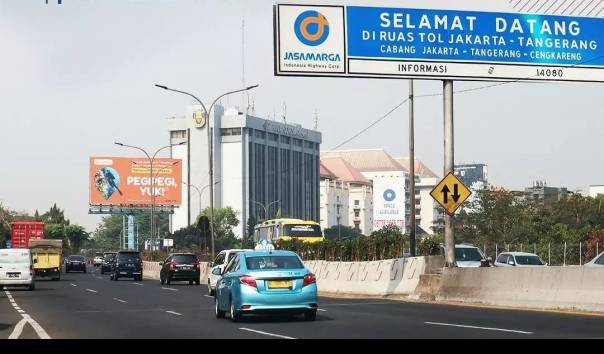 pengumuman-tarif-tol-jakarta-tangerang-naik-mulai-26-desember-2021-ini-besarannya