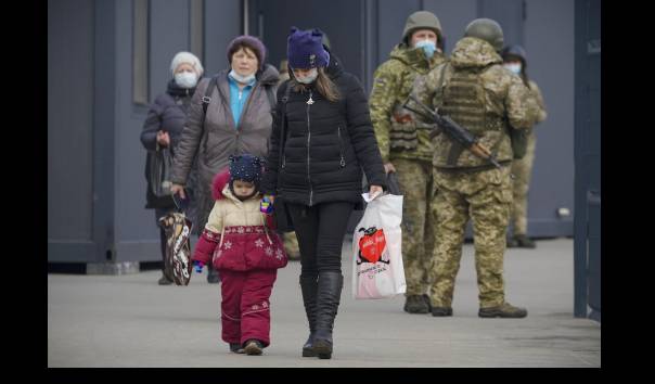 krisis-ukraina-rusia-memanas-warga-tenang-tenang-saja