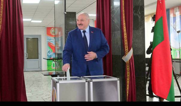 referendum-putuskan-belarus-kembali-menjadi-negara-nuklir-dan-terima-pasukan-rusia-secara-permanen