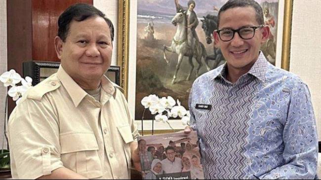 Disorot Bakal Cabut dari Gerindra, Sandiaga Uno Malah Jumpa Prabowo Kasih Buku soal Pilpres 2019