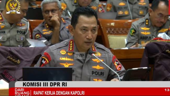 Kapolri Persilakan Masyarakat Lapor Jika Temukan Anggota Polri Melanggar saat Pengamanan Pemilu