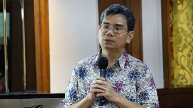 Direktur LSI: Politik Identitas Sudah Tak Relevan dalam Pilpres 2024