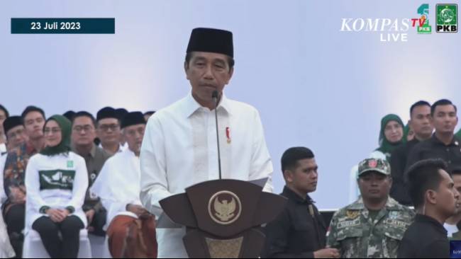 Jokowi: Ketua Partai Makan Bareng, Capres Ngopi Bareng, yang di Bawah Malah Bertengkar
