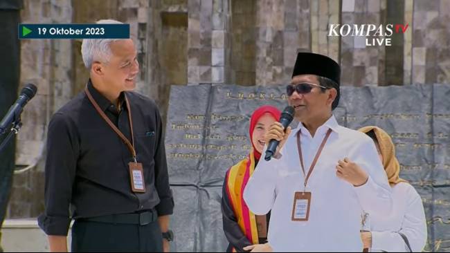 Kelakar Mahfud MD: Saya Pakai Baju Putih yang 5 Tahun Lalu Saya Siapkan untuk Daftar ke KPU