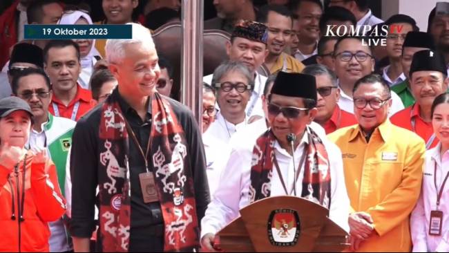 Cerita Mahfud MD Soal Baju Putih Sudah Disiapkan untuk Pilpres 2019, Dititipkan ke Ibunda di Madura