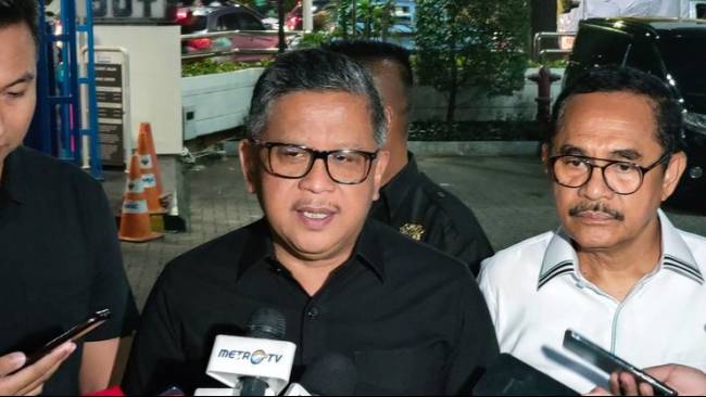 Jokowi Sebut Politik Jelang Pilpres Penuh Drama, Hasto PDIP: Hukum Direkayasa, MK Dikebiri