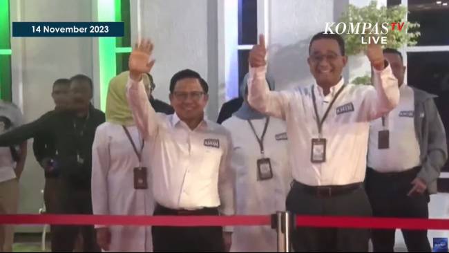 Anies-Muhaimin Tiba di KPU Malam Ini, Kompak Kenakan Kemeja Putih Bertuliskan AMIN