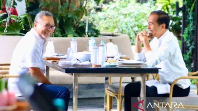 Usai Makan Siang dengan Jokowi, Zulhas Ngaku Laporkan Sambutan Masyarakat terhadap Prabowo-Gibran