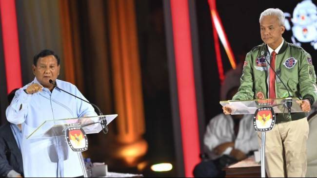 Ganjar Dukung Rencana Prabowo Bangun Giant Sea Wall di Pantura: Kayaknya Dia Satu Guru dengan Saya