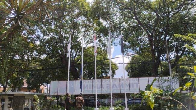 Bendera NasDem di Markas Pemenangan AMIN Diturunkan Relawan, Ada Apa?