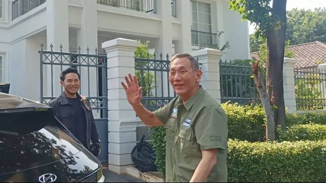 Disiapkan untuk Pilkada Jakarta, Jusuf Hamka Janjikan Sekolah Gratis dan Warung Nasi Kuning Rp3 Ribu