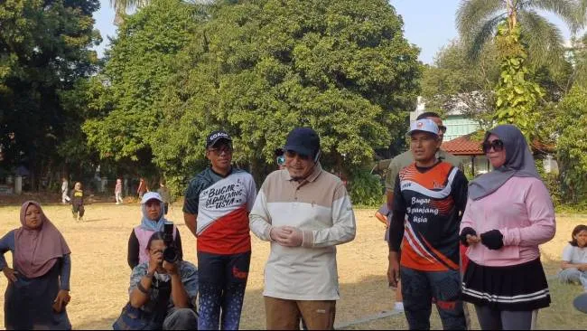 Senam Pagi Bareng Warga, Suswono: Jakarta Banyak Polusi, Nanti Kita Hijaukan ya