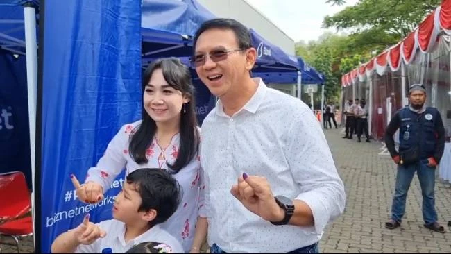 Nyoblos di TPS 60 Pantai Mutiara, Ahok Optimistis Pramono Anung-Rano Karno Menang