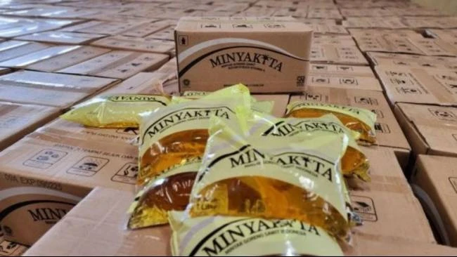 Mulai Oktober, Bantuan Pangan Ditambah Minyak Goreng 2 Liter per Bulan
