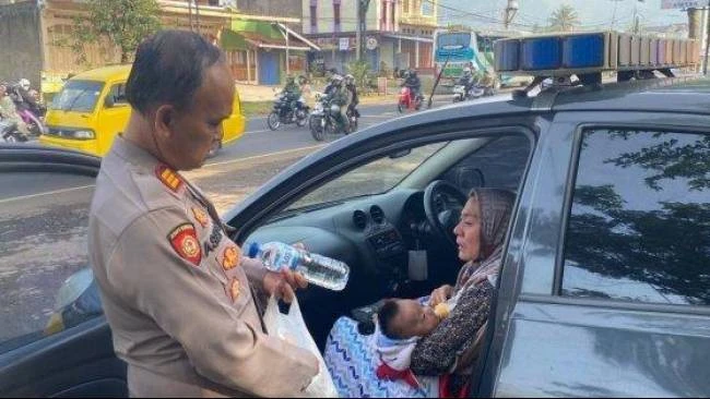 Husband’s Reason for Leaving Wife, Baby in Ciawi