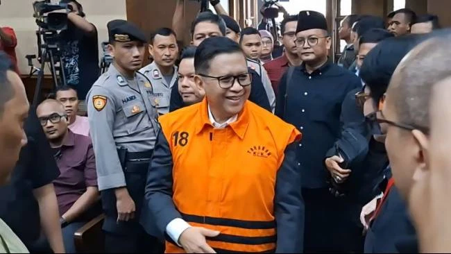 Pledoi Hasto: Kasusnya Daur Ulang Perkara Inkrah, Singgung Pengaruh Kepentingan Politik Kekuasaan