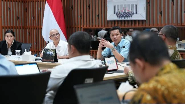 Wamenpora Tegaskan Pentingnya Penguatan Peran Guru Olahraga di Tingkat Pendidikan Dasar dan Menengah