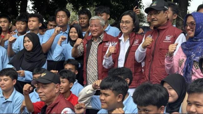 Notebook 15 Ribu 15 Ribu Laptop Akan Dibagikan kepada Siswa Sekolah Rakyat