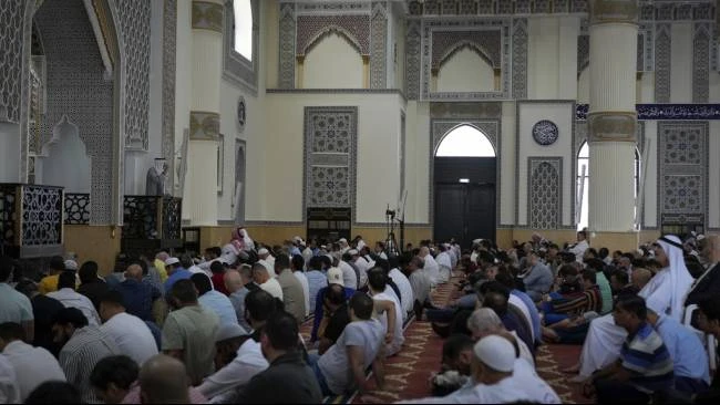 Naskah Khutbah Jumat 26 September 2025: Peran Muslim dalam Mengurangi Dampak Perubahan Iklim