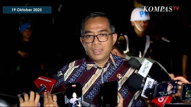 Mendiktisaintek Sebut Persoalan Pendidikan Tinggi: Lemahnya Hubungan Hasil Riset Kampus dan Industri