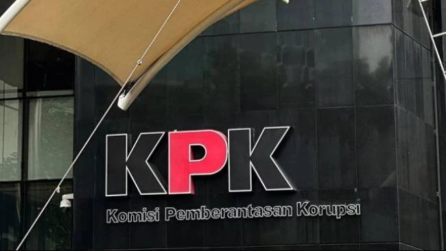 Perppu untuk Komisi Pemberantasan Korupsi Republik Indonesia: Boyamin Desak Pengembalian 57 Pegawai