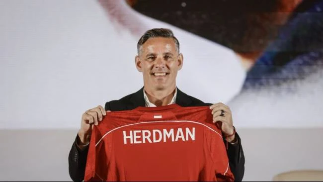 John Herdman Pantau Liga Championship di Pakansari untuk Mencari Talenta Muda
