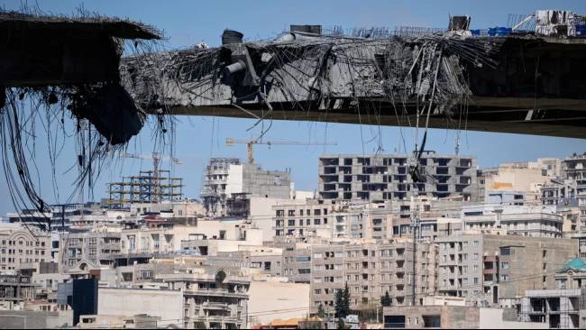 iran-tuntut-ganti-rugi-perang-serangan-as-israel-disebut-timbulkan-kerugian-rp4627-triliun