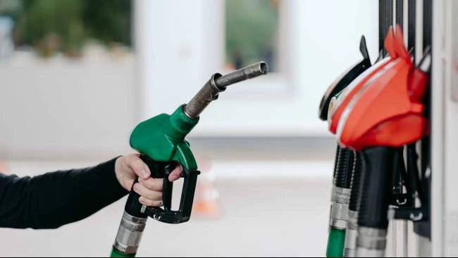Bahlil Ungkap Potensi Kenaikan Harga BBM RON 92: Prioritas Ketersediaan Stok