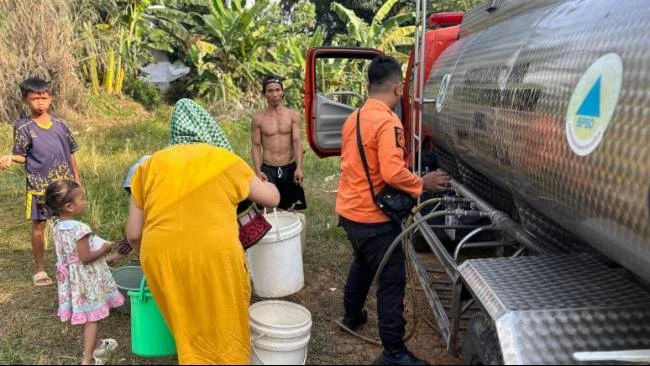 Kekeringan di Bogor, BPBD Kabupaten Distribusikan 15 Ribu Liter Air Bersih