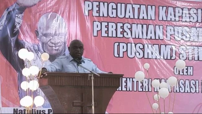 Menteri Pigai Sebut Program MBG dan Cek Kesehatan Gratis Penuhi Hak Asasi Manusia: Makan Itu HAM