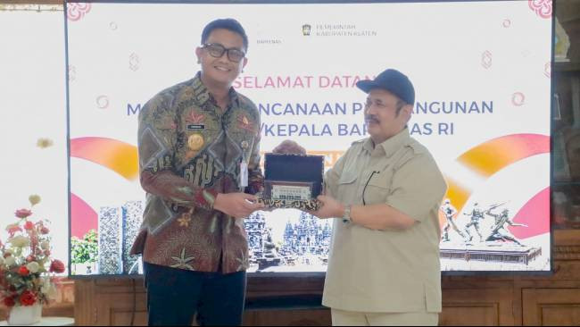 Bupati Klaten dan Menteri PPN Bahas Strategi Penguatan Inovasi Pertanian