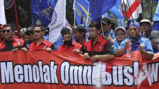 demo-buruh-hari-ini-juga-disiarkan-secara-virtual-via-facebook-kspi