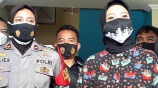 tantri-kotak-kena-bencana-sepeda-kesayangan-sang-ayah-dicuri