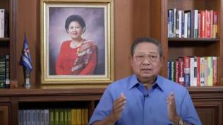 respons-haru-sby-ke-zarry-hendrik-kala-fotonya-melukis-diterjemahkan-jadi-untaian-rindu-untuk-ani