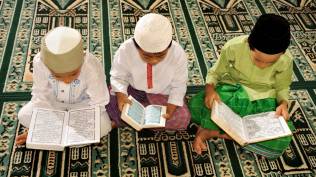 hari-santri-nasional-peran-dan-tantangan-santri-dalam-merawat-kesatuan