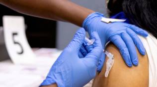 bpom-tetapkan-vaksin-sinopharm-bisa-digunakan-booster-penerima-sinovac