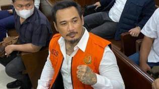kapok-berurusan-dengan-hukum-jerinx-bakal-fokus-ke-nora-alexandra-dan-ikut-program-bayi