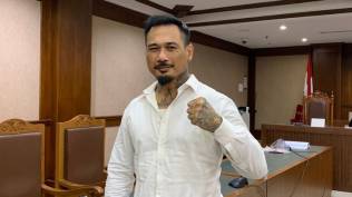 ditawari-nyalon-gubernur-bali-di-pemilu-2024-jerinx-sid-tolak-karena-istri