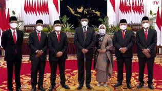 resmi-jabat-anggota-kpu-hasyim-asyari-kami-segera-konsolidasi-internal-besok-raker-dengan-dpr