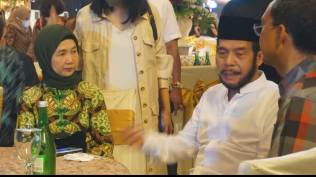 ketua-mk-anwar-usman-pemain-teater-yang-jatuh-hati-pada-idayati-puteri-solo-adik-jokowi