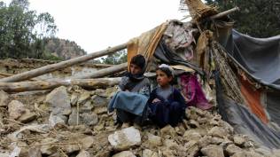 pbb-mulai-kerahkan-bantuan-korban-tewas-gempa-afghanistan-tembus-1-000-orang