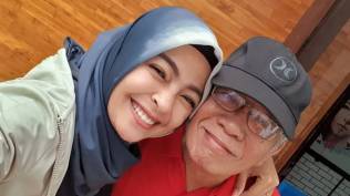 kabar-duka-ayah-tantri-kotak-meninggal-dunia