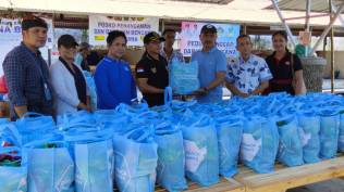 yayasan-dana-kemanusiaan-kompas-bantu-masyarakat-terdampak-bencana-alam-di-jembrana